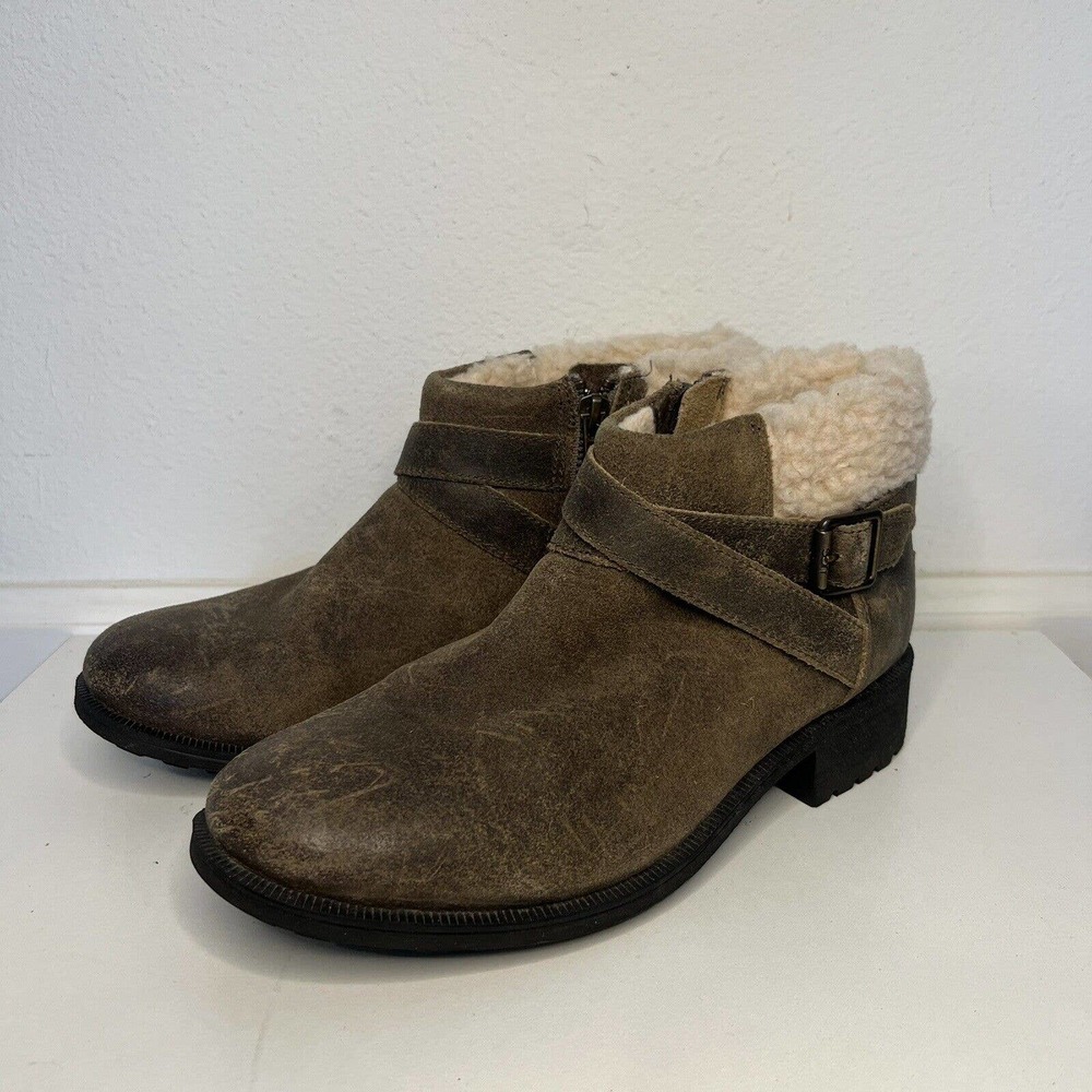 UGG BENSON Dove Leather Wool Lined Waterproof Zip Boots Booties Shoes Size 9